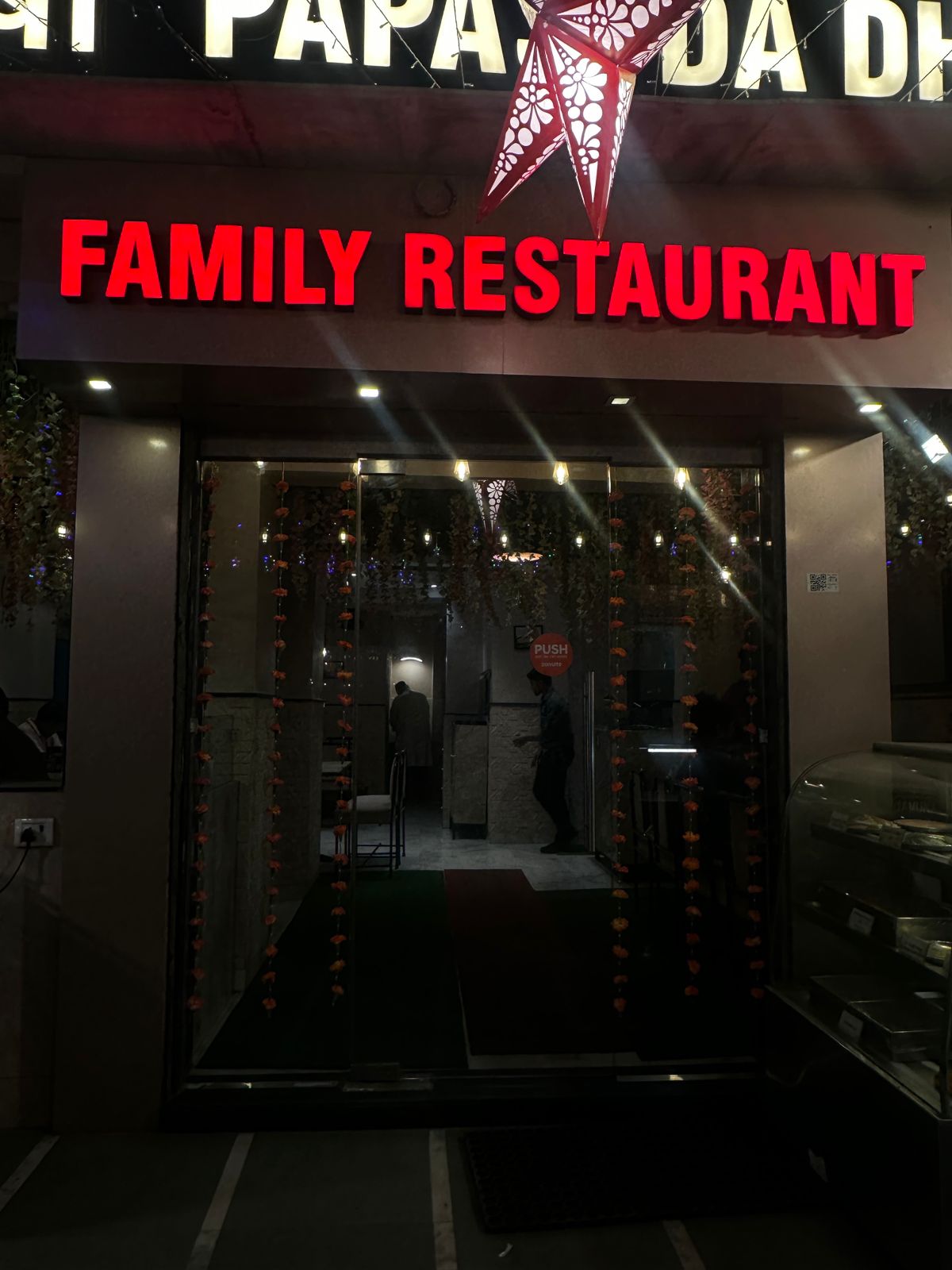 Restaurant Branding V2